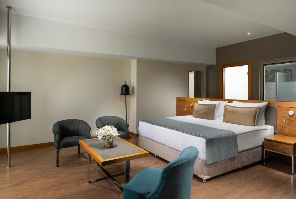 هتل لیبرتی کوش آداسی